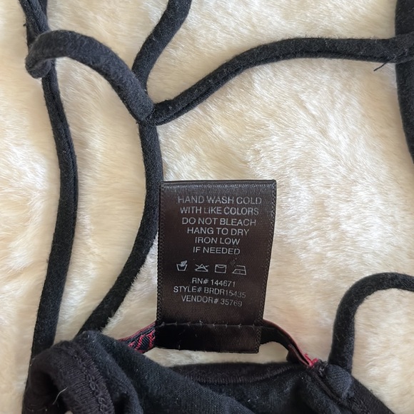 BKE Red Tank top - Picture 5 of 5